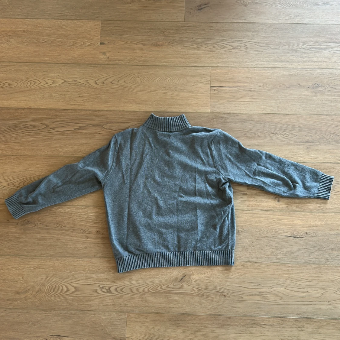 Grå tröja med dragkedja från Ralph Lauren - 1