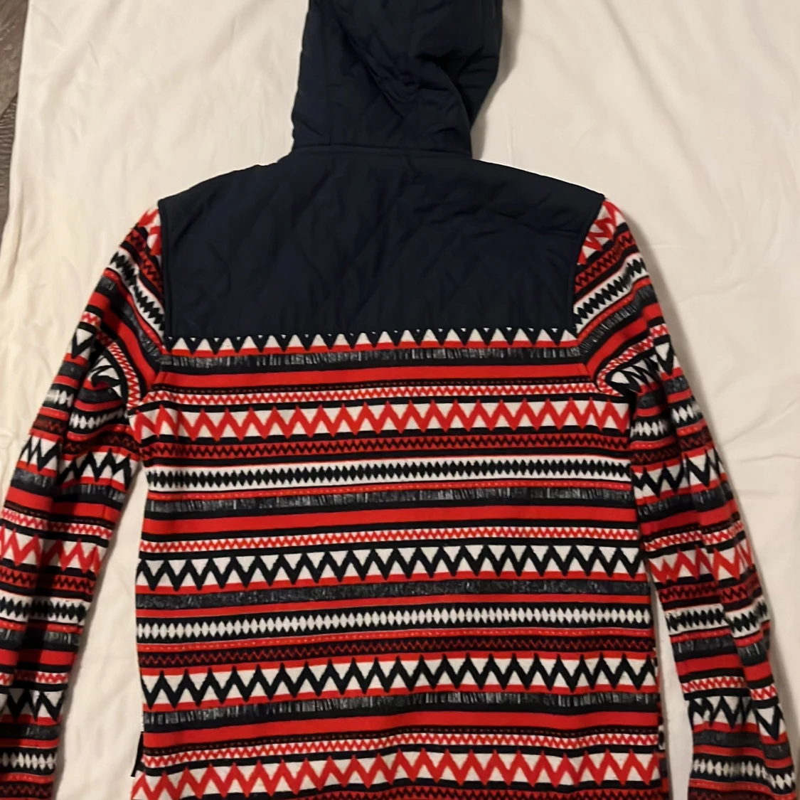 Mönstrad fleecejacka från Jack Wolfskin - 1