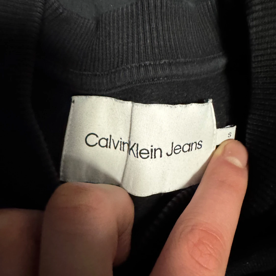 Svart sweatshirt från Calvin Klein Jeans - 91