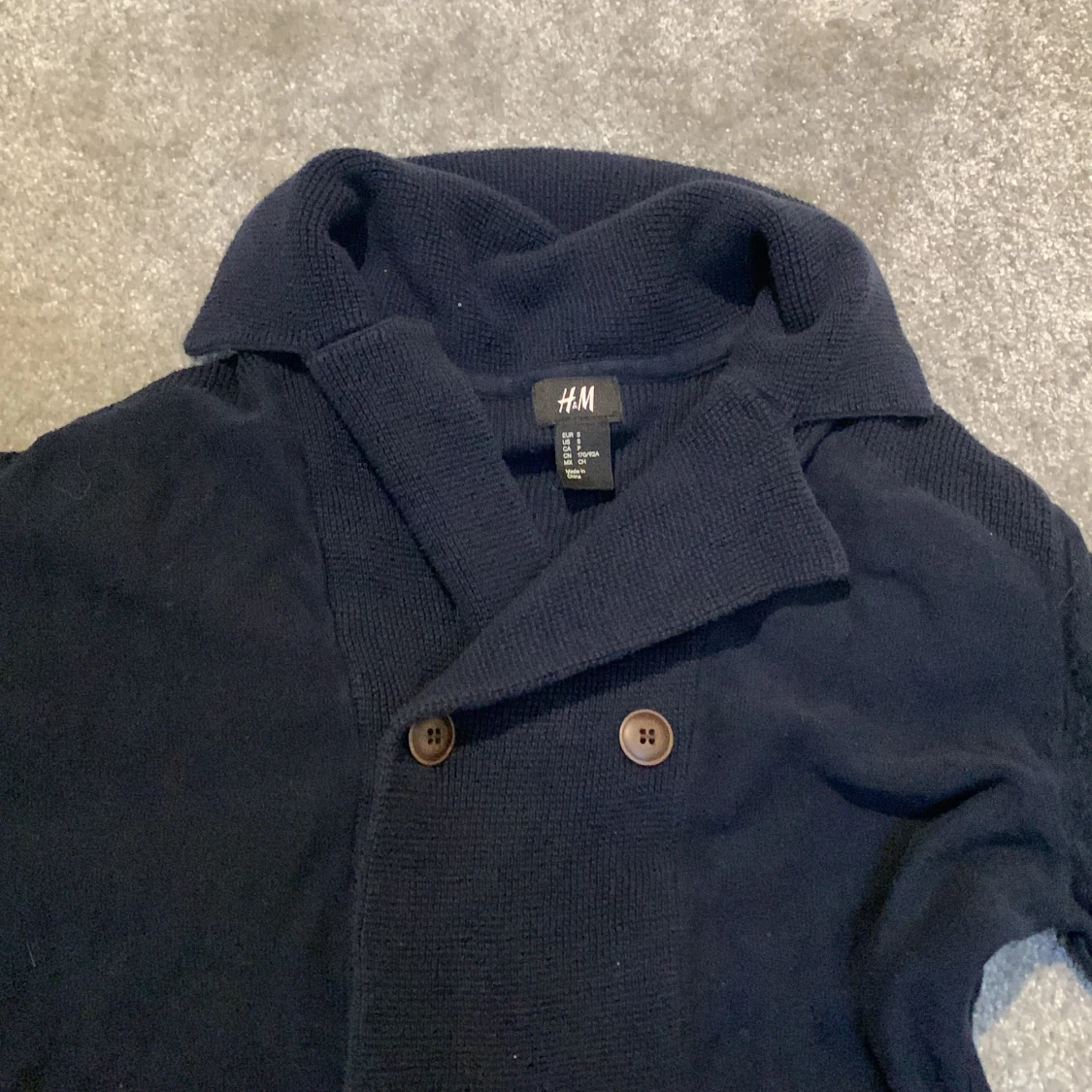 Mörkblå kofta från H&M - 91