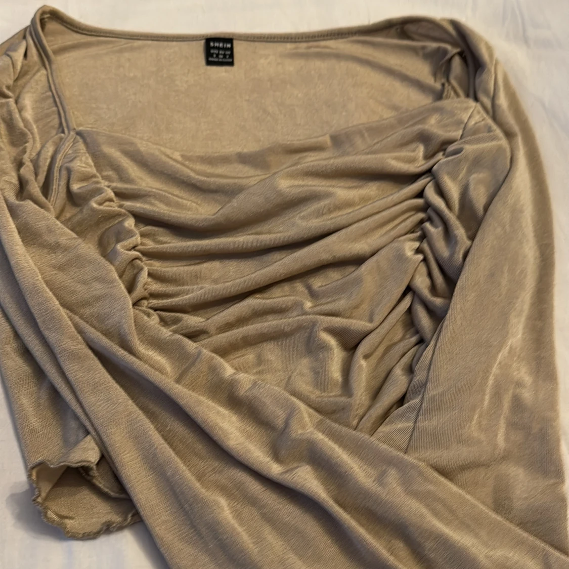 Beige långärmad topp från Shein - 91