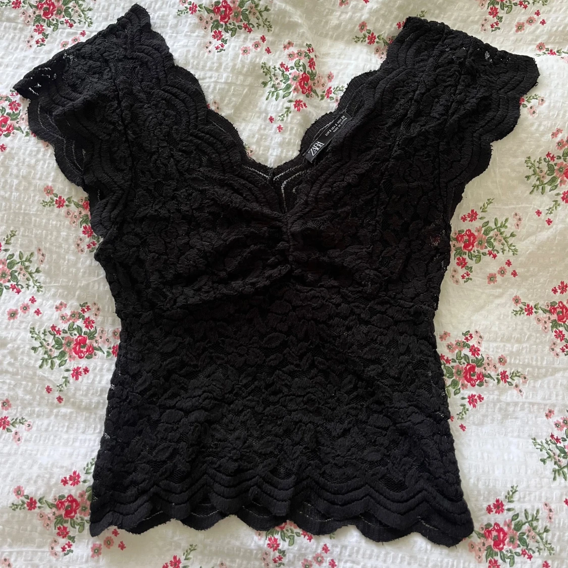 Zara spets topp - 90