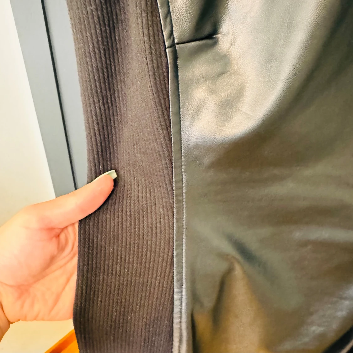 Svart klänning från Calvin Klein - 93