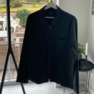 Riley Overshirt  - Riley Overshirt Aldrig använd  Storlek 48  