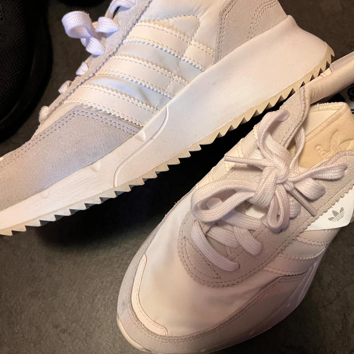 Adidas skor dam - 90