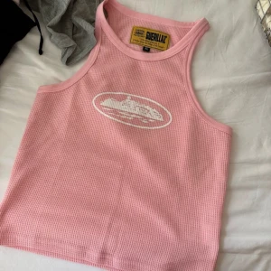 Corteiz linne  - Aldrig använt, stolek xl men passar som en m/L💕 hör av er för fler frågor