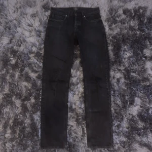 Neuw jeans - W 29 L 34 tvättade 2 gånger 