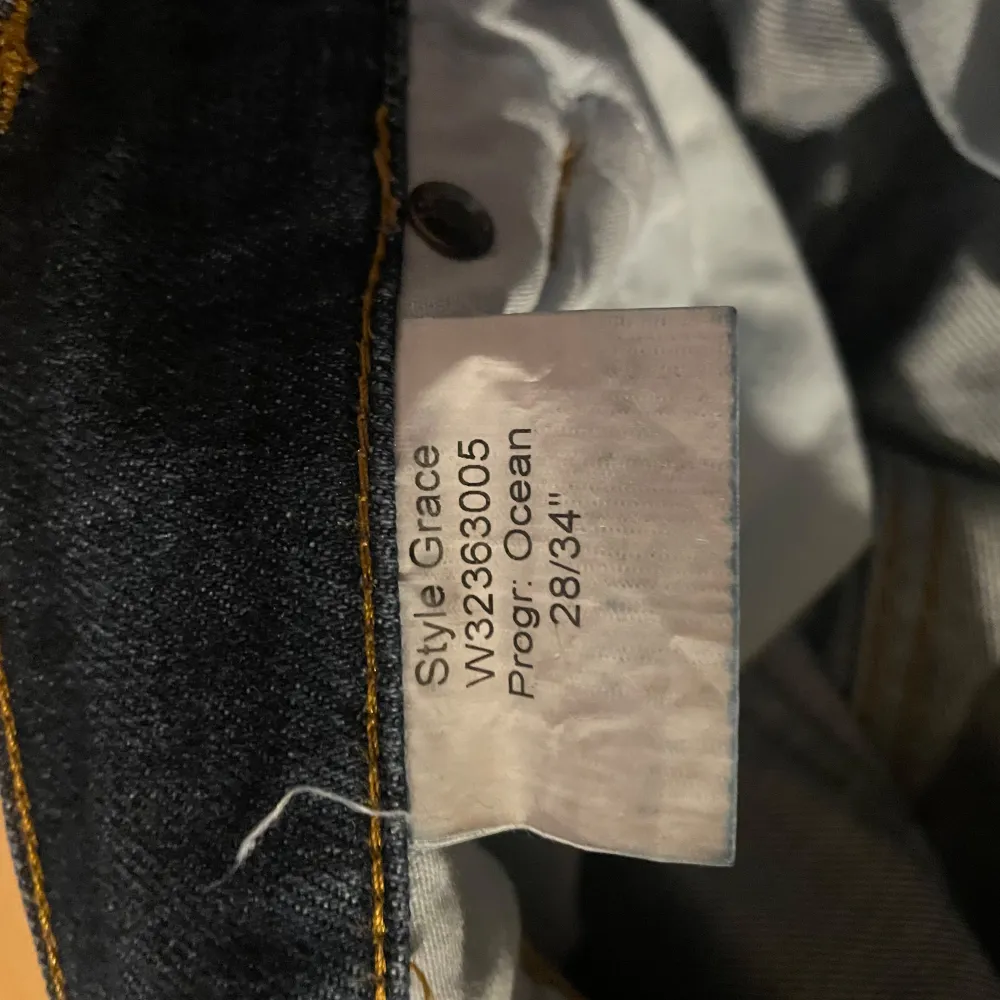 Tiger of Sweden jeans, riktigt snygg tvätt. 28/34 passar 32/32. Jeans & Byxor.