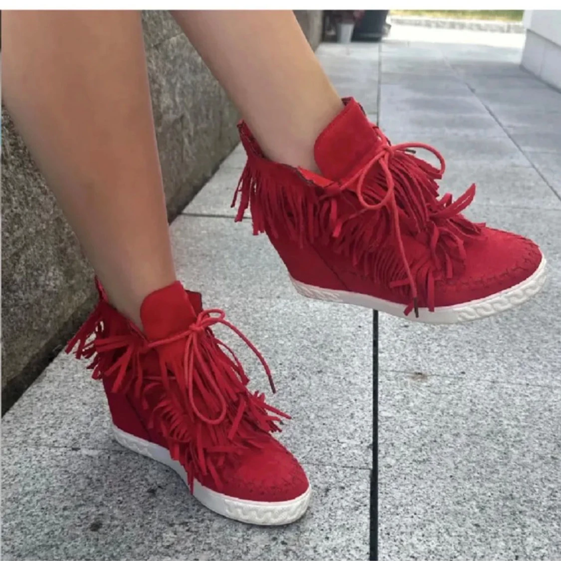 Röda fransskor  - 92