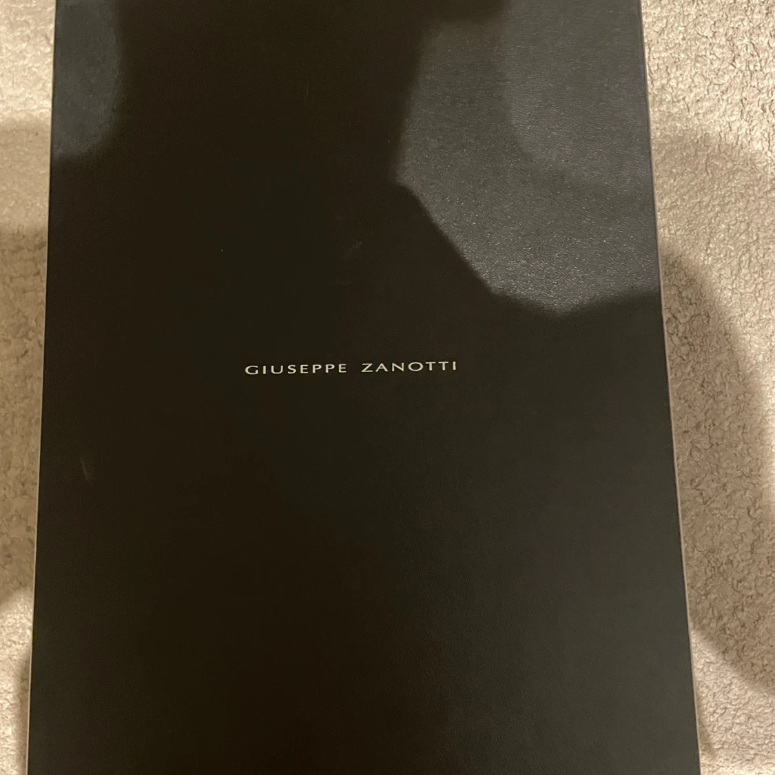 Giuseppe zanotti skor päls  - 92