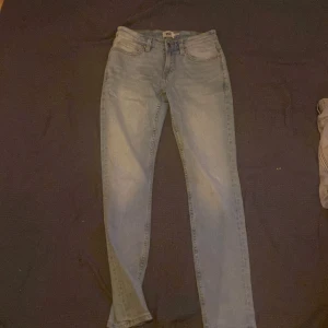 Jeans lager 157 - Rocket jeans lager 157. Använda 1 gång. Skriv vid funderingar.
