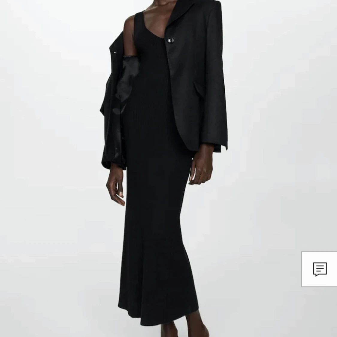 Svart ribbad långklänning - 3