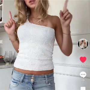 Off shoulder linne  - Fint linne