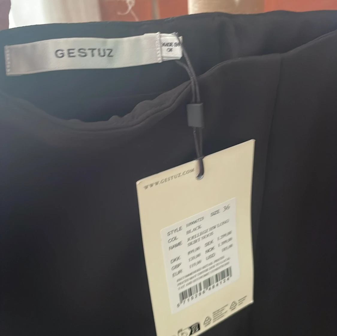 Svart lång kjol - 91