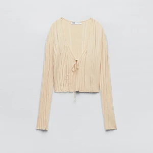 Beige sommarset | Zara🤎 - Köpt för ett år sedan men endast använt kjolen och det är en gång… dvs som nytt skick 🤍