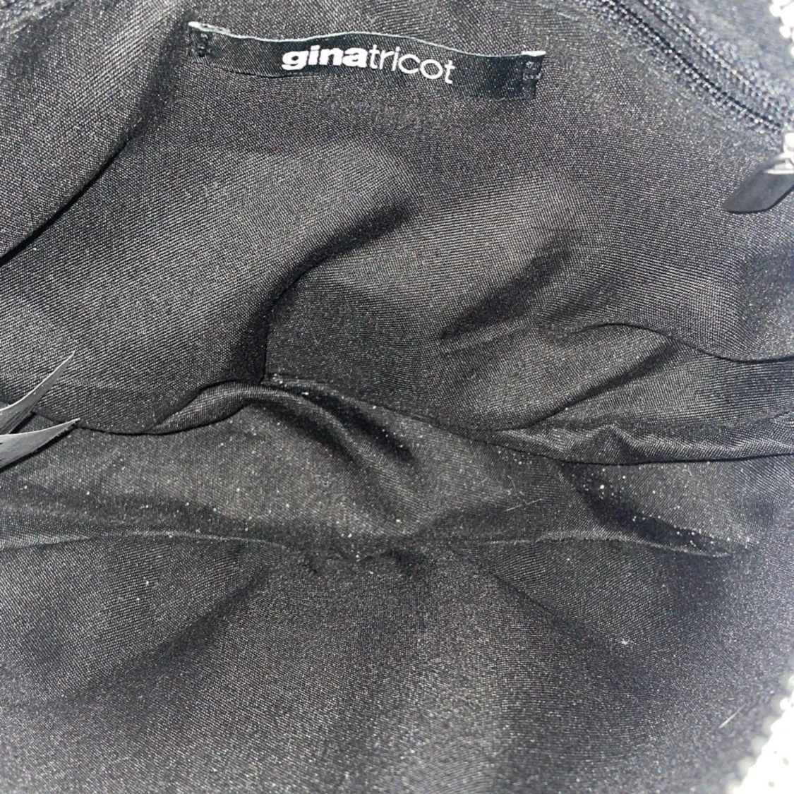 Beige axelväska från Gina Tricot - 91