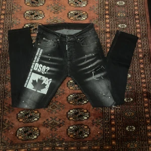 Dsquared jeans - Väldigt fina jeans Limiter edition  Äkta 