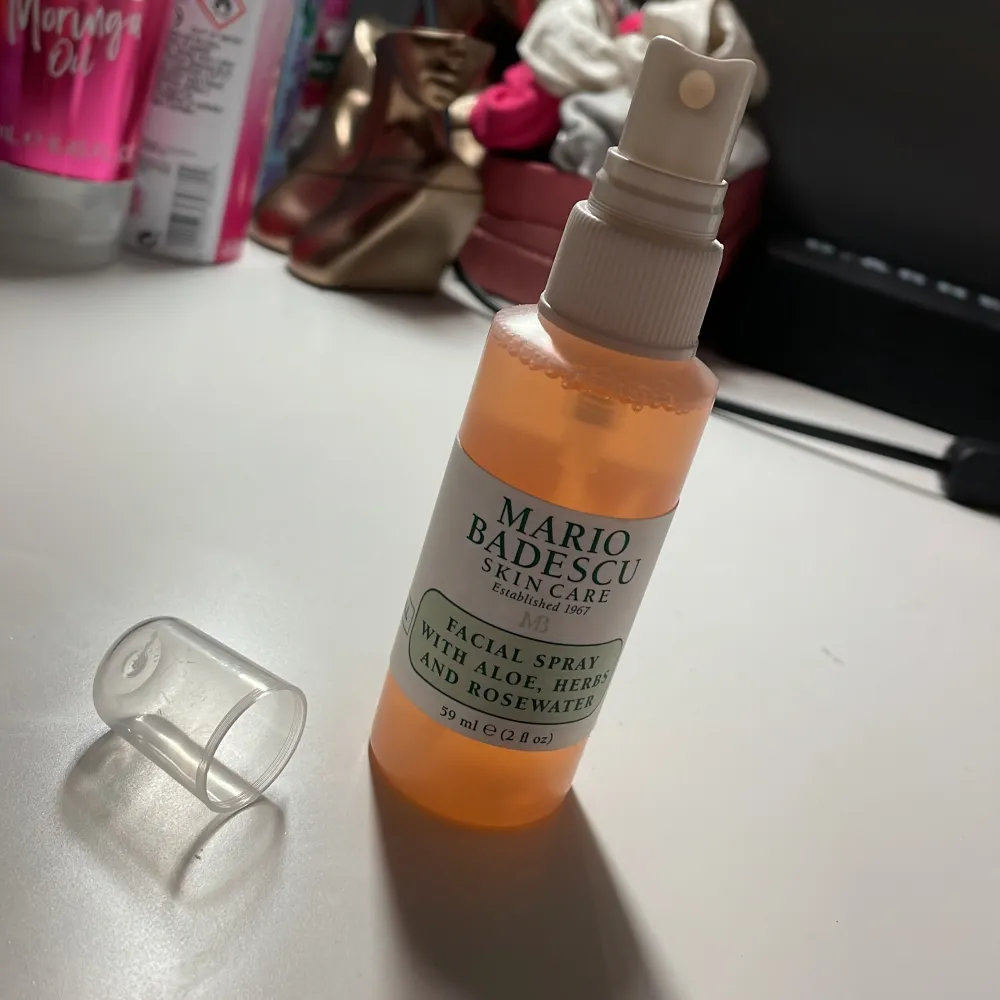 Mario badescu face mist med aloe Vera, herbs och rosewater💗 aldrig använd!. Skönhet.