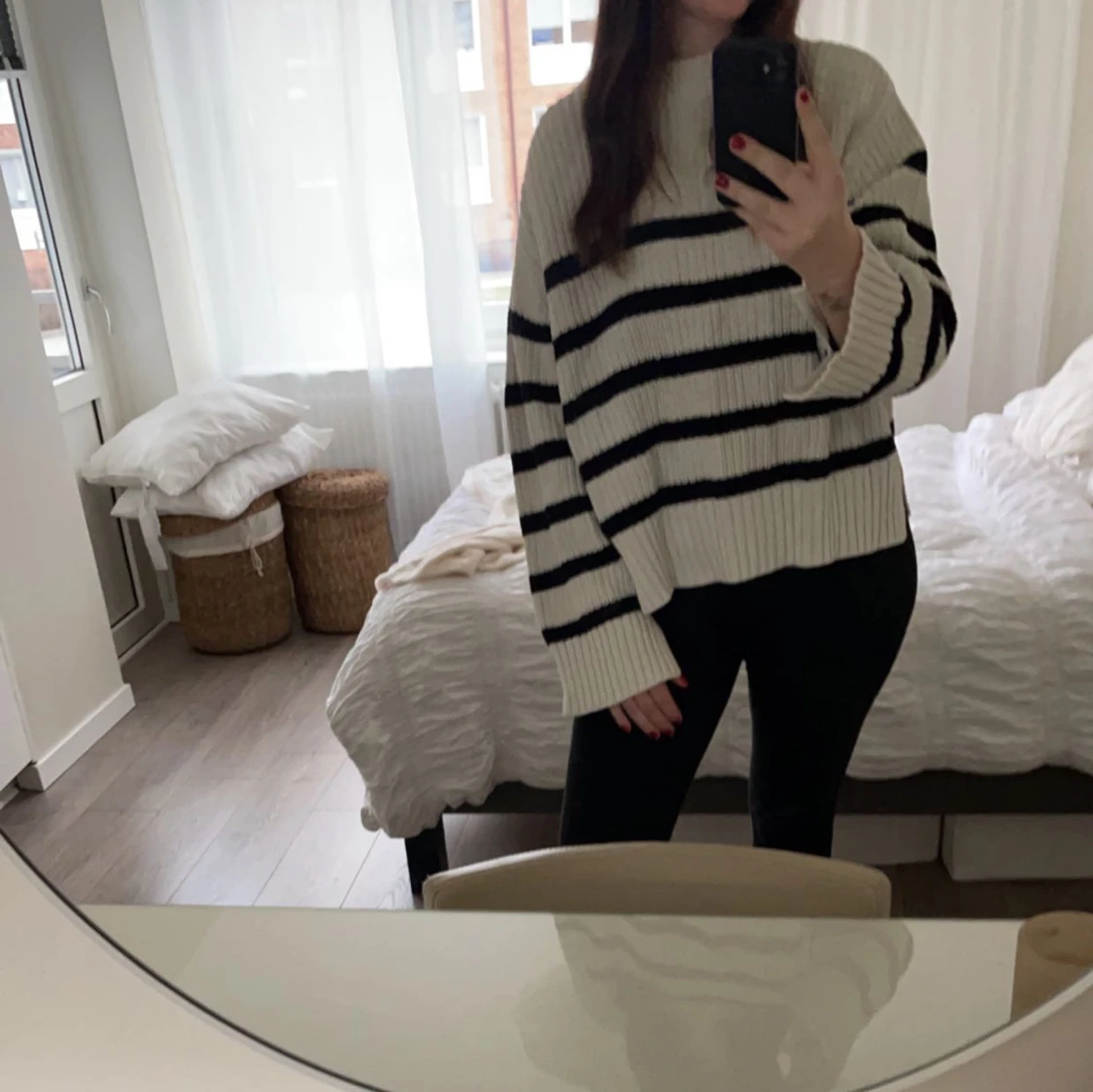 Randig stickad tröja