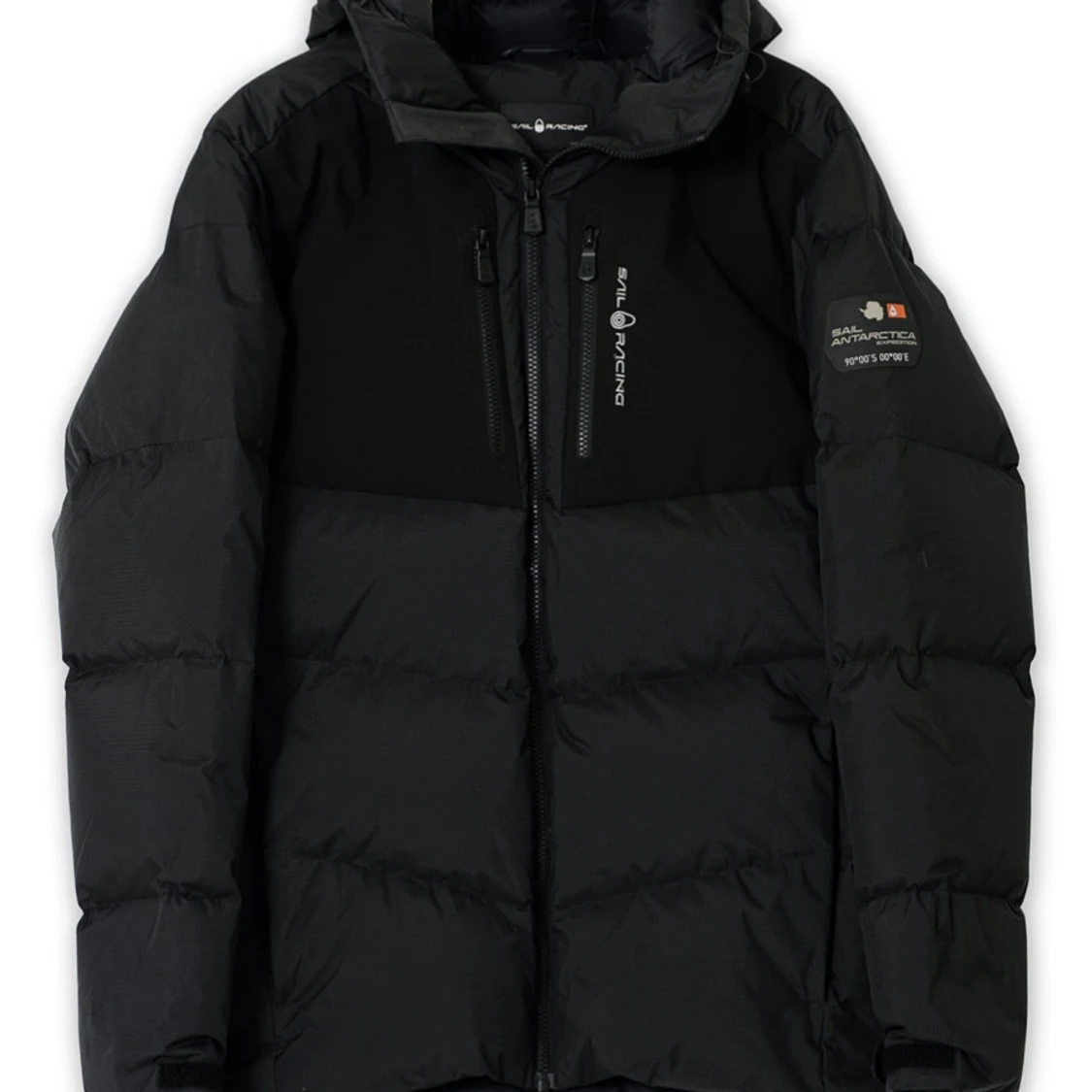 Svart dunjacka från sailracing 