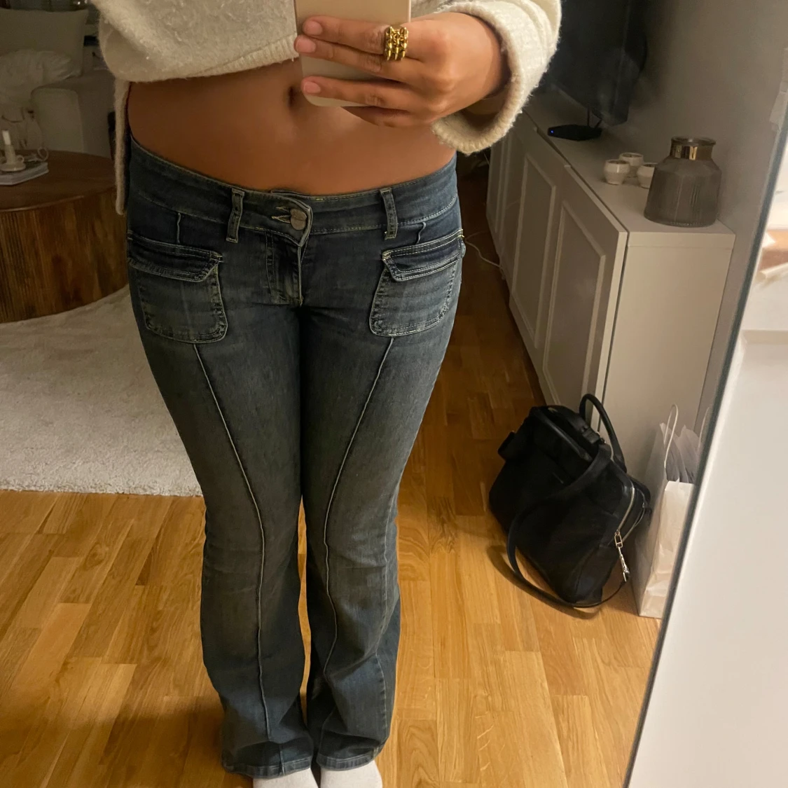 Blå bootcut jeans från Nelly - 90