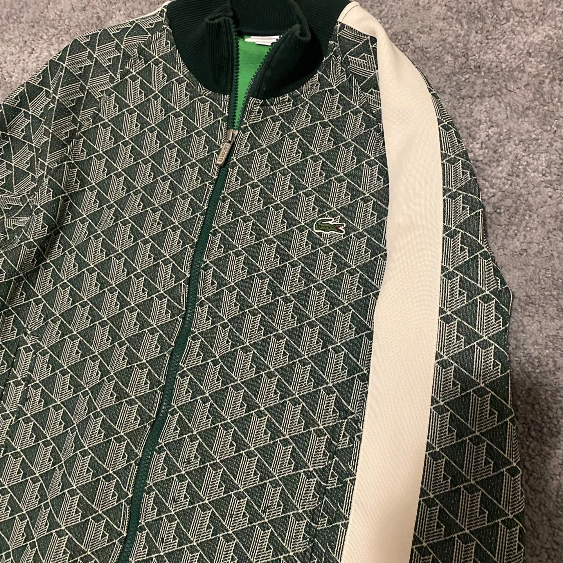 Lacoste monogram - 1