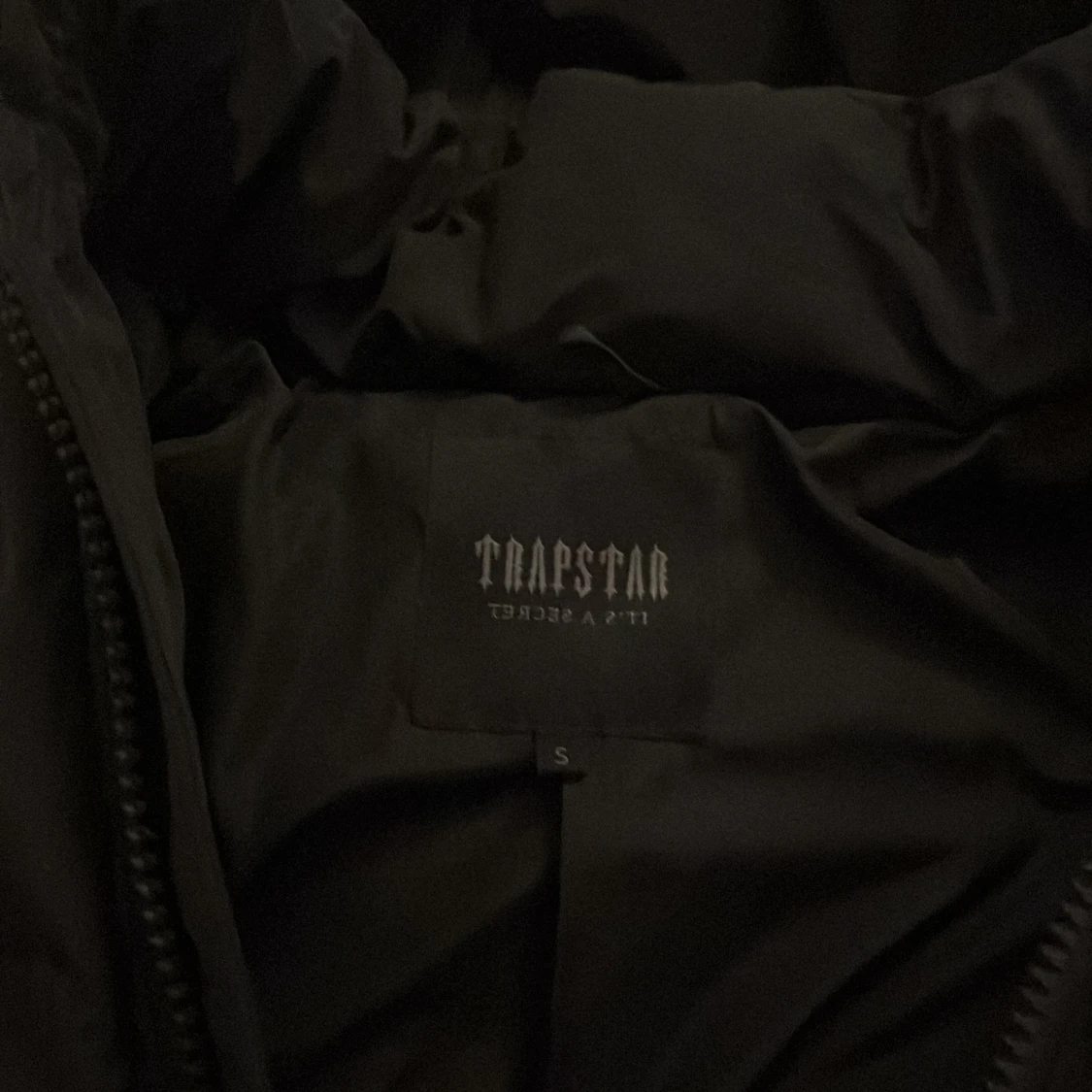 Svart pufferjacka från Trapstar - 2