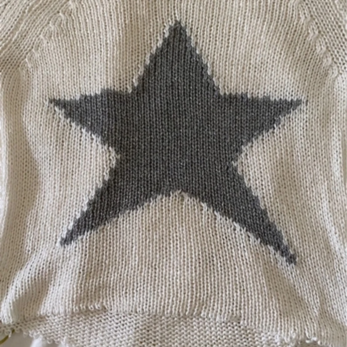 Vit stickad tröja med stjärna från Selected Touch - 1