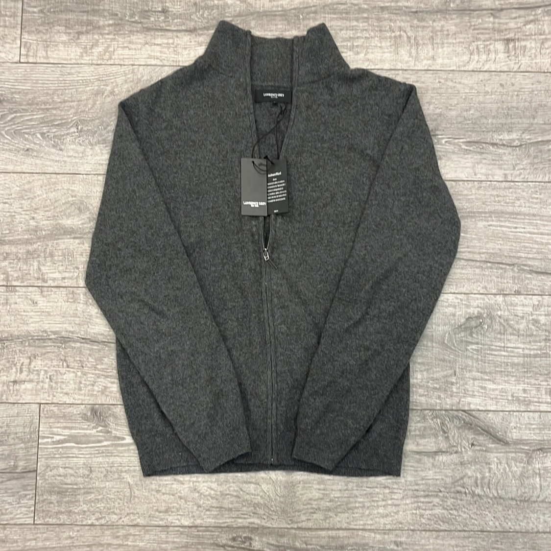 Grå kashmirtröja från Lawrence Grey