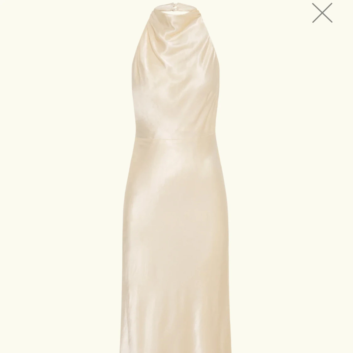 Champagnefärgad sidenklänning - 93