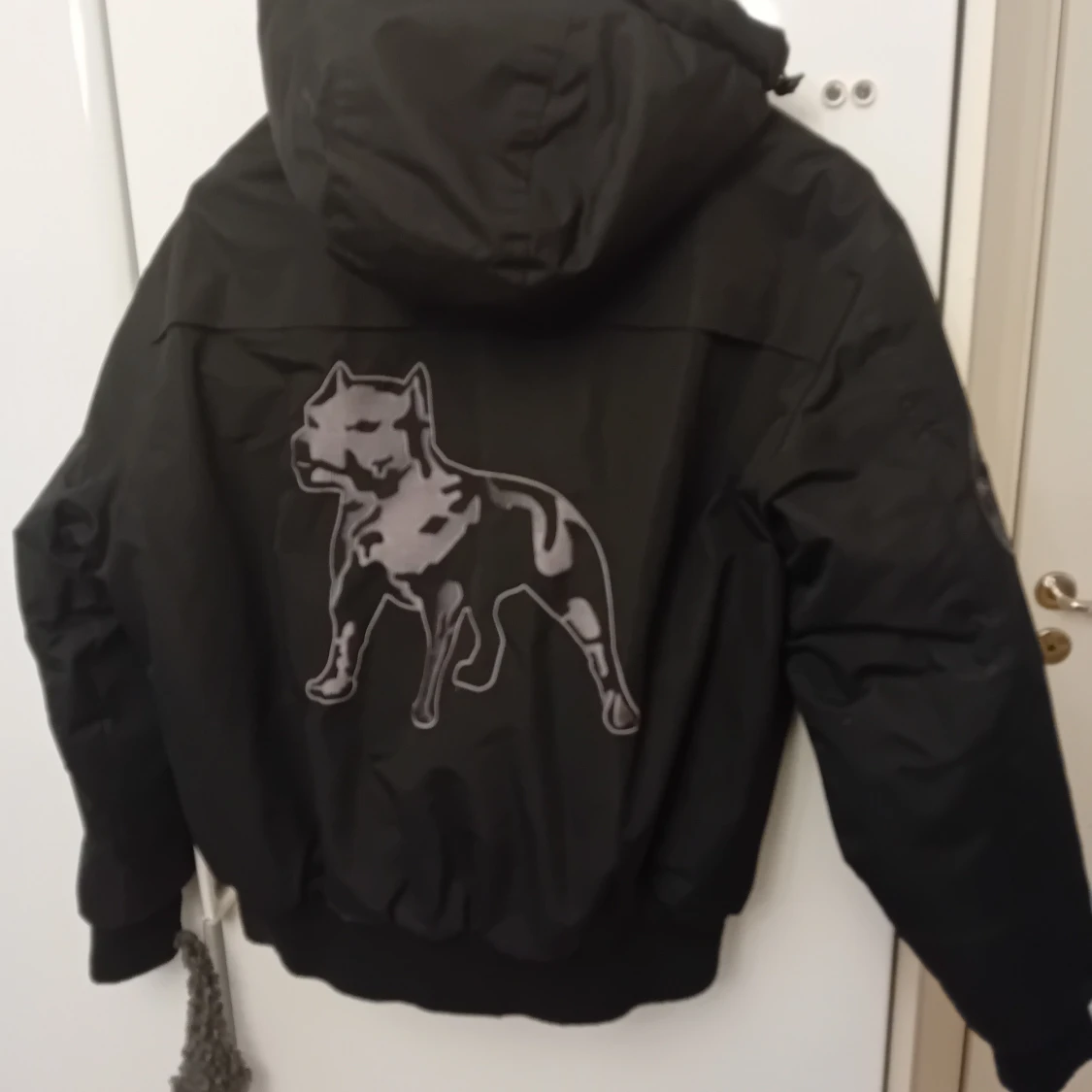 Svart jacka från Amstaff - 1