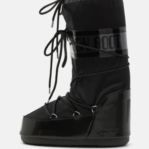 Moon boots - Moon boots 39-41 Använda en gång , som nya