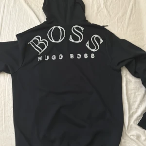 Hugo boss Tracksuit - 10/10 skick, sällsynt