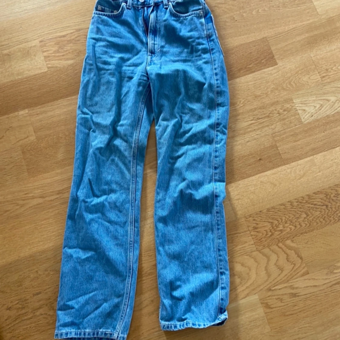 Blåa Jeans från Weekday 