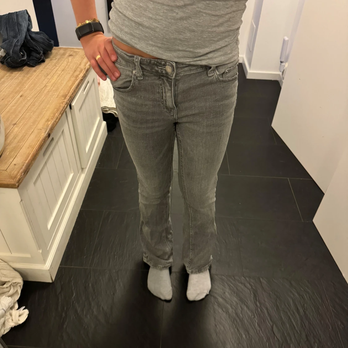 Superfina gråajeans i storlek 146❤️🥰 - 90