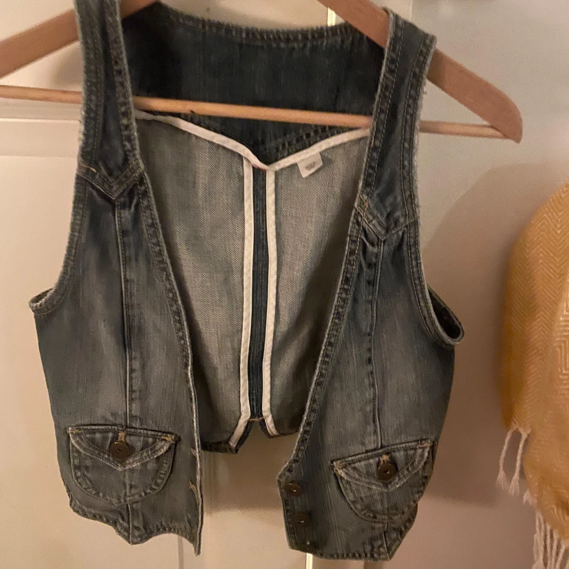 Jeansväst från H&M - 2