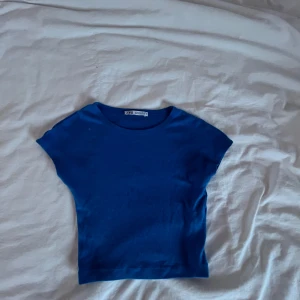 Blå kort tröja från zara - Helt ny blå tröja