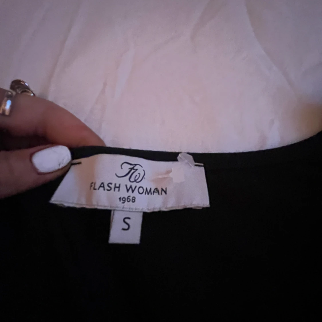 Svart blus från Flash Woman - 1