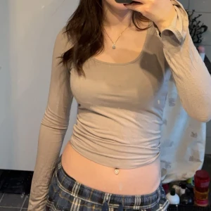 Gina topp - Fin långärmad topp från Gina💕Skriv för mer info