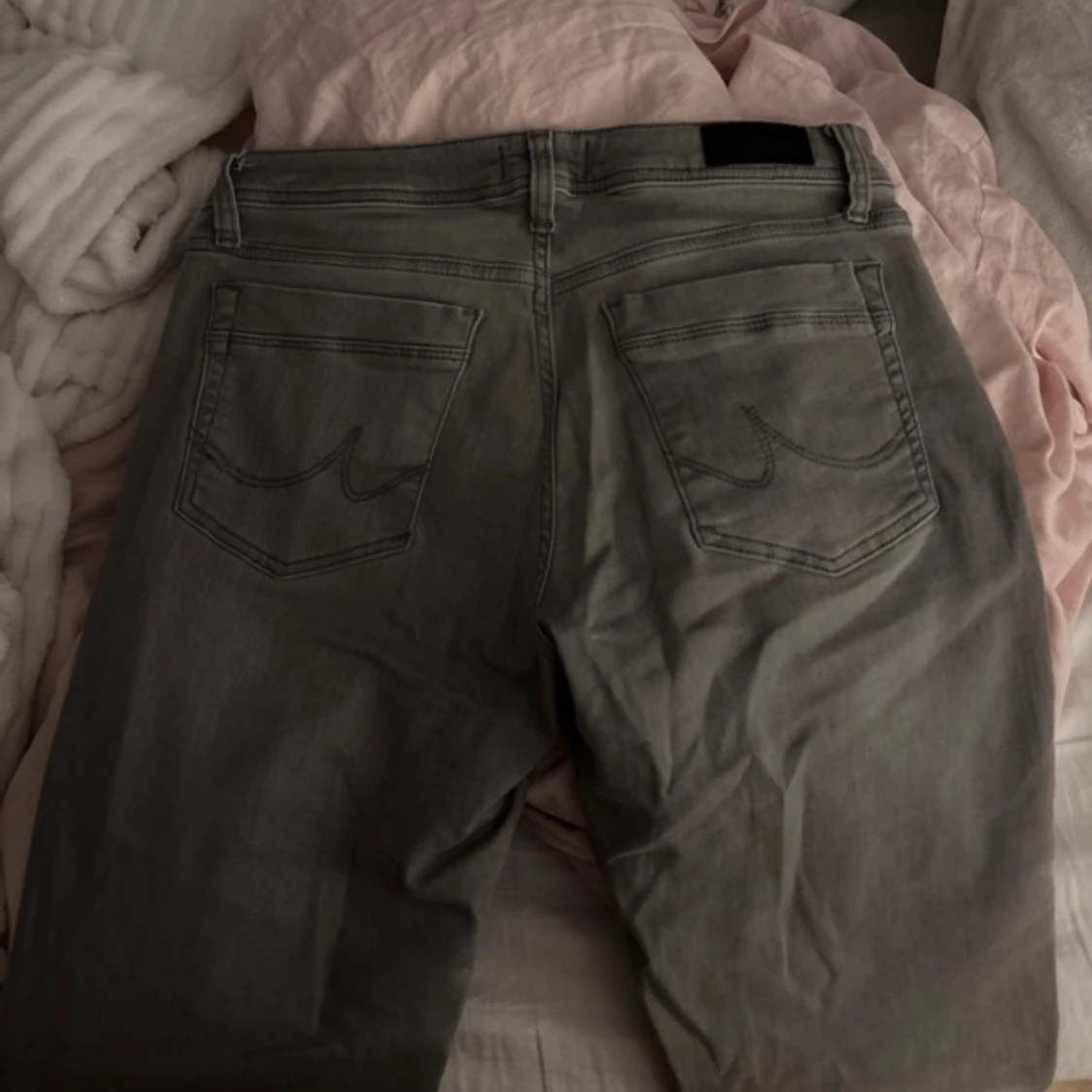 Ljusgråa ltb jeans  - 91