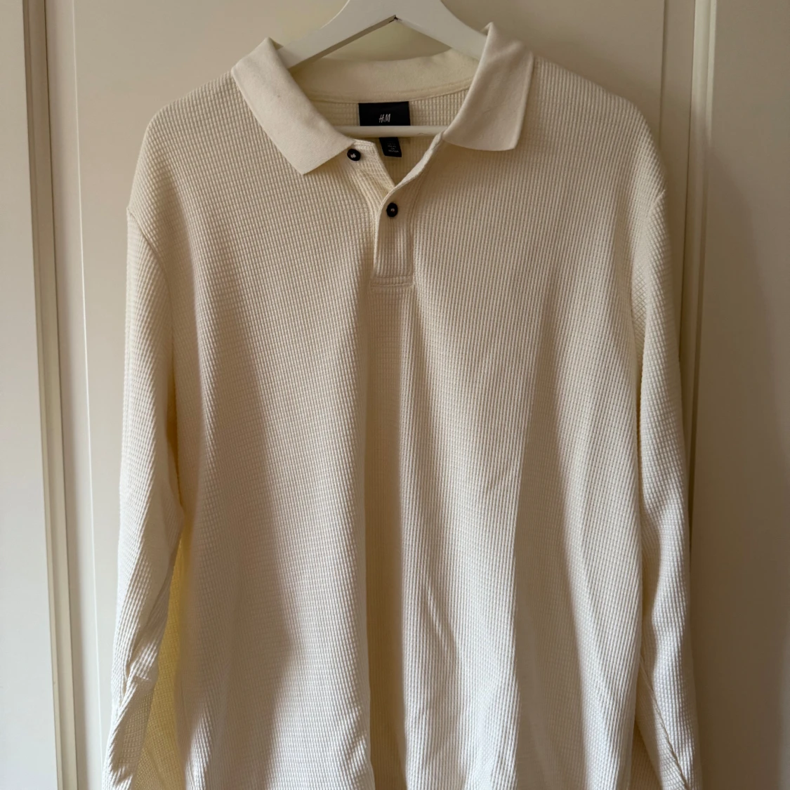 H&M långärmad vit med krage NY
