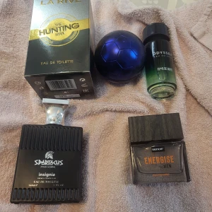 Parfymer - Oöppnade parfymer 70kr st 300 för alla 