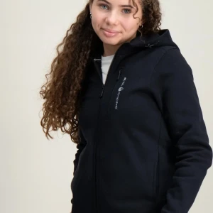 Svart Sail Racing zip 😻 - Sail Racing zip, fint skit! Pris kan diskuteras vid snabba affärer.🫶🏼