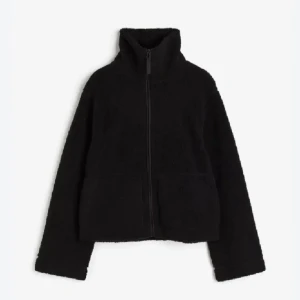 H&M teddyjacka🩷 - Denna populära teddyjacka, jättemysig nu i höst! 