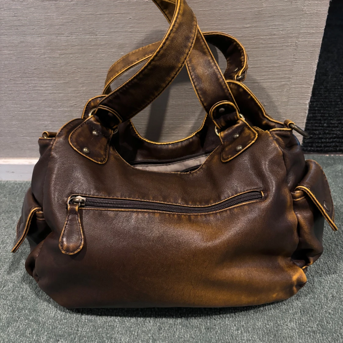 Unik brun väska  - 93