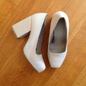 Pumps weekday - Pumps weekday