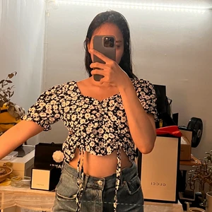 Shein - 💜 Fin tops från Shein 💜Storleken är xxs/xs 💜Hör gärna av dig om du vill se fler bilder 