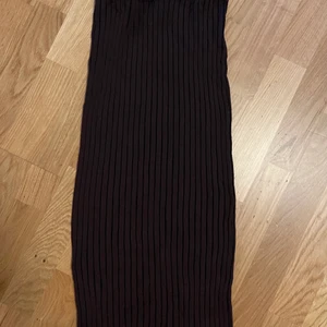 Streching Ribb Stickad pennkjol  - Aldrig andvänd prövat en gång. 