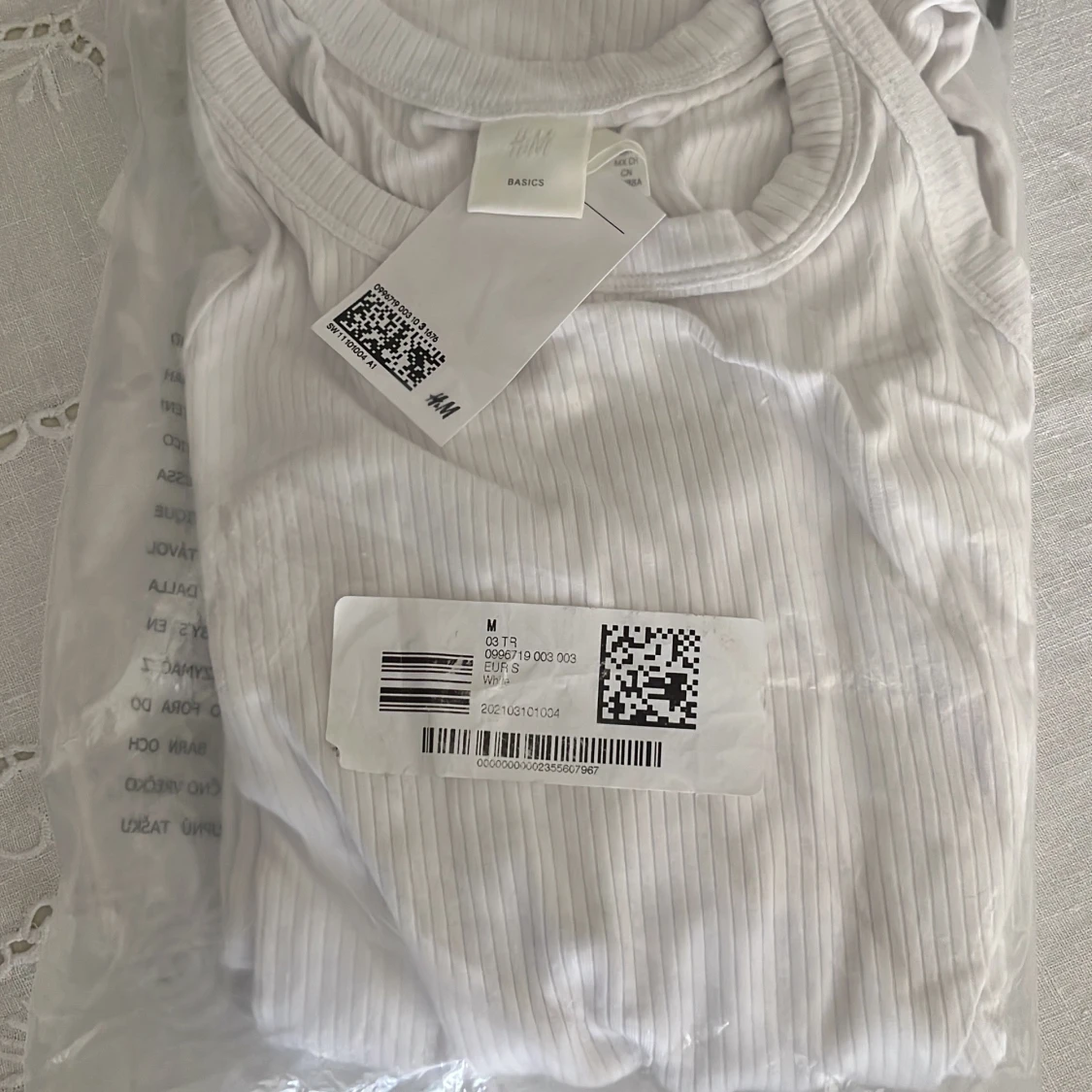 Vit ribbad klänning  - 90