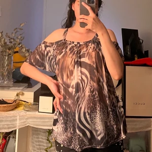 SisterS point - 💜Storleken är M/L 💜Hör gärna av dig om du vill se fler bilder. 